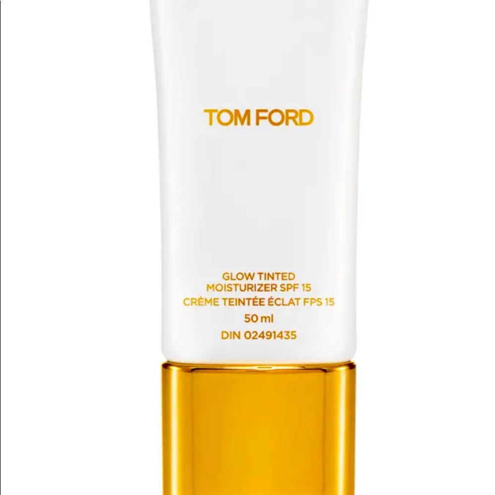 Tom For Glow tinted moisturizer 5.5 Bisque